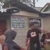 Seorang pria yang disebut sebagai kurir ekspedisi menjadi perhatian warga setelah diduga terlibat dalam kasus perekaman tanpa izin terhadap seorang wanita di kawasan Pasar Sabtu, Rawamerta, Karawang.