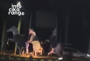 Patung Kuda Bundaran Jababeka Terpantau Pindah Lokasi