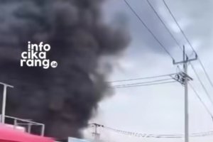 Kebakaran Terjadi di Jatireja Cikarang Timur, Asap Hitam Membumbung Tinggi
