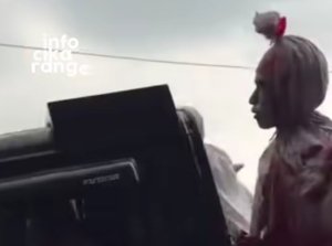 Mobil Pick Up Bawa Sejumlah Pocong Bikin Heboh, Netizen: Kalau Bisa Naik Mobil Ngapain Loncat